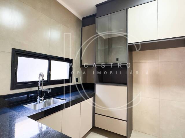 #15 - Casa para Venda em Araraquara - SP