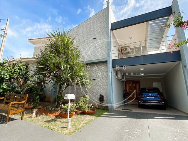#27 - Casa para Venda em Araraquara - SP - 2