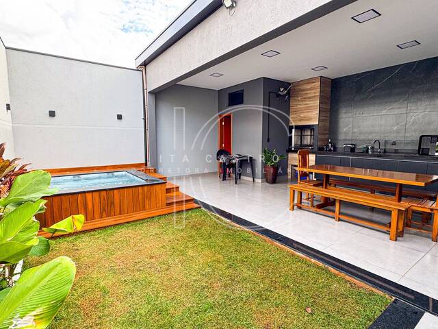#35 - Casa para Venda em Araraquara - SP