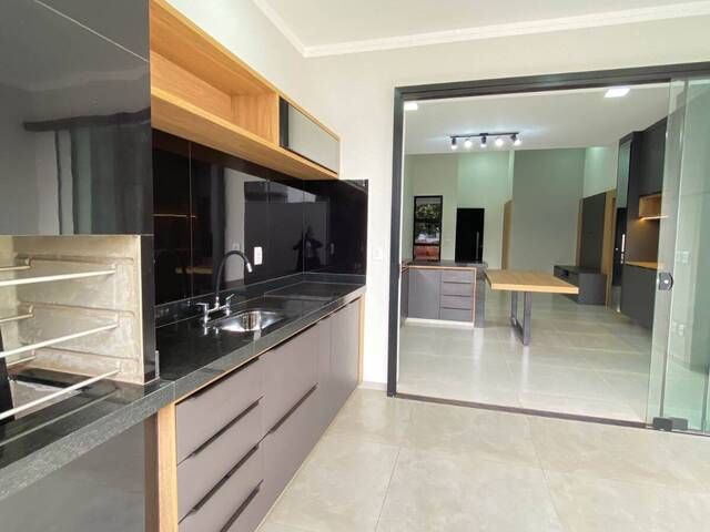 Casa para Venda em Araraquara - 5