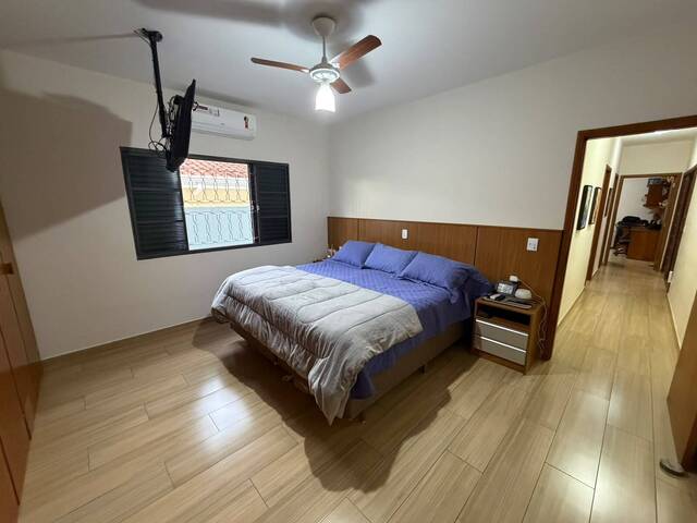 Casa para Venda em Araraquara - 5