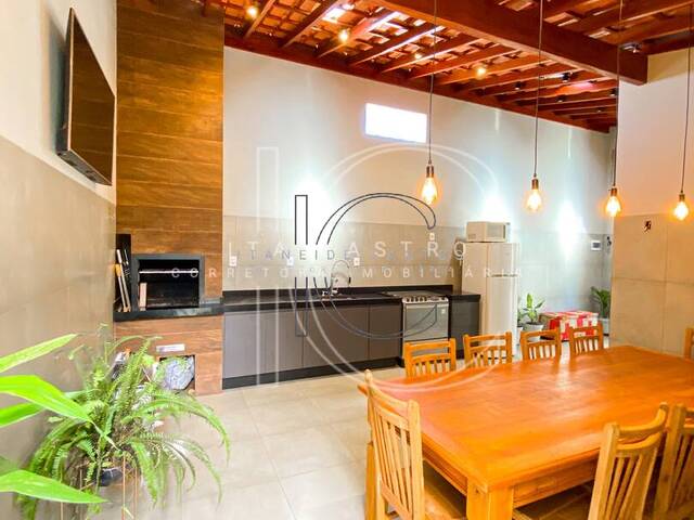 Casa para Venda em Araraquara - 2