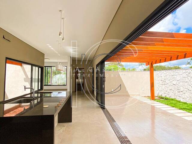 Casa para Venda em Araraquara - 2
